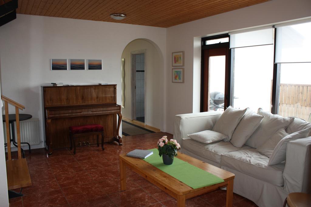 Guesthouse Gimbur Reykjarholl Luaran gambar