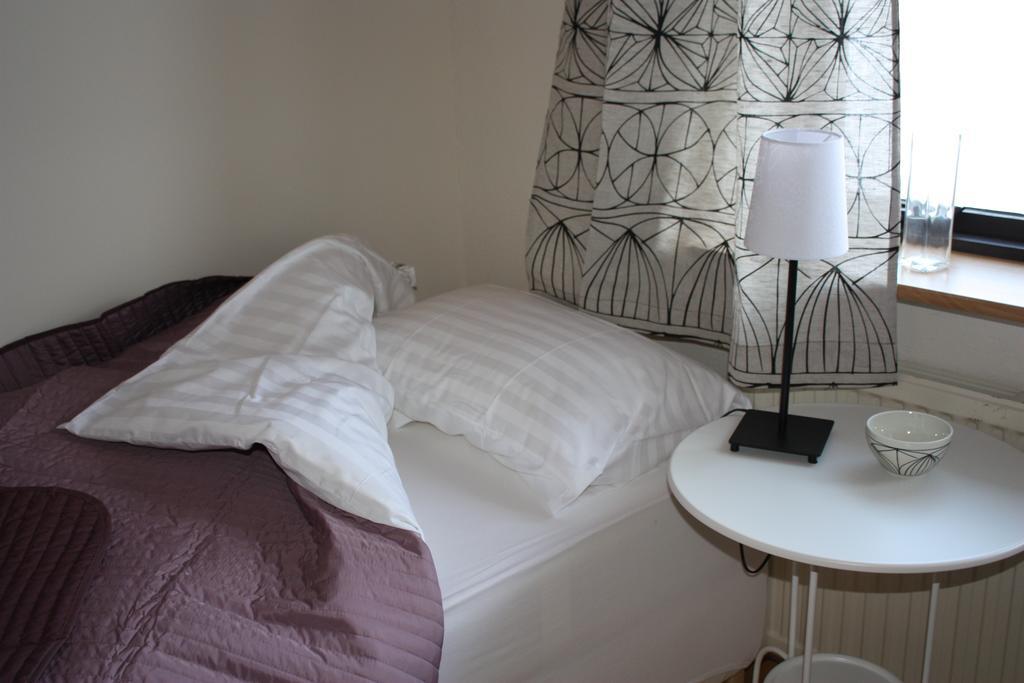 Guesthouse Gimbur Reykjarholl Bilik gambar