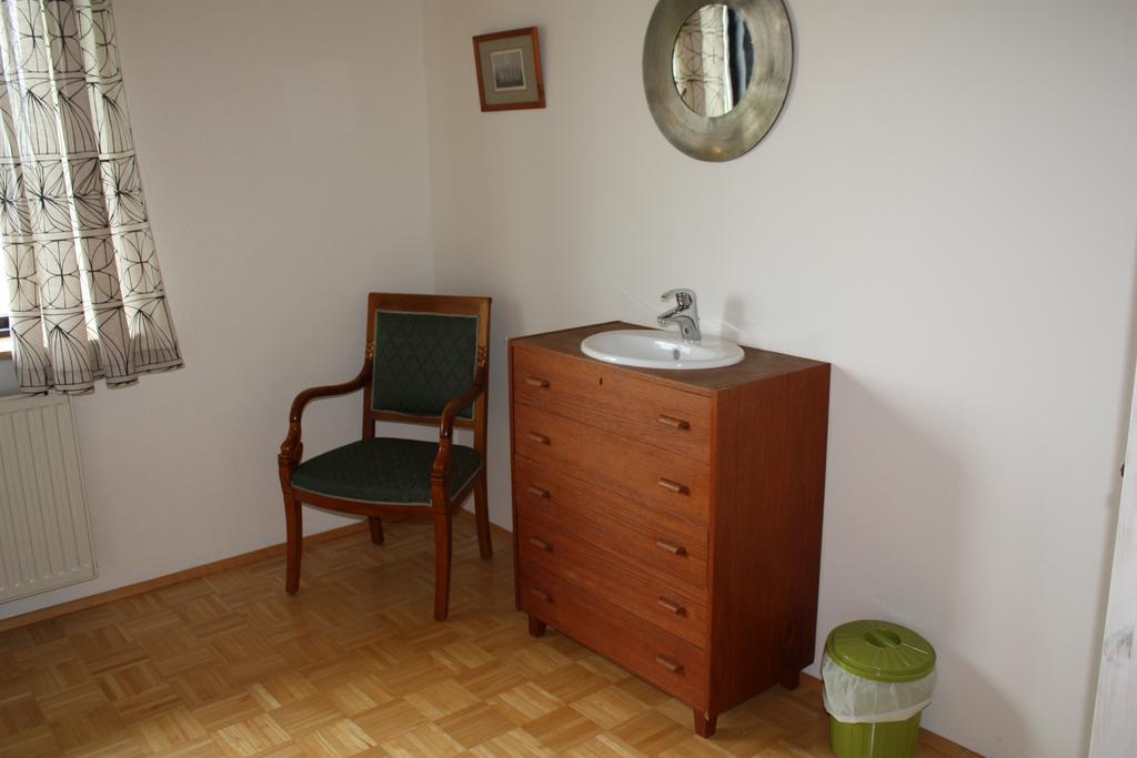 Guesthouse Gimbur Reykjarholl Luaran gambar